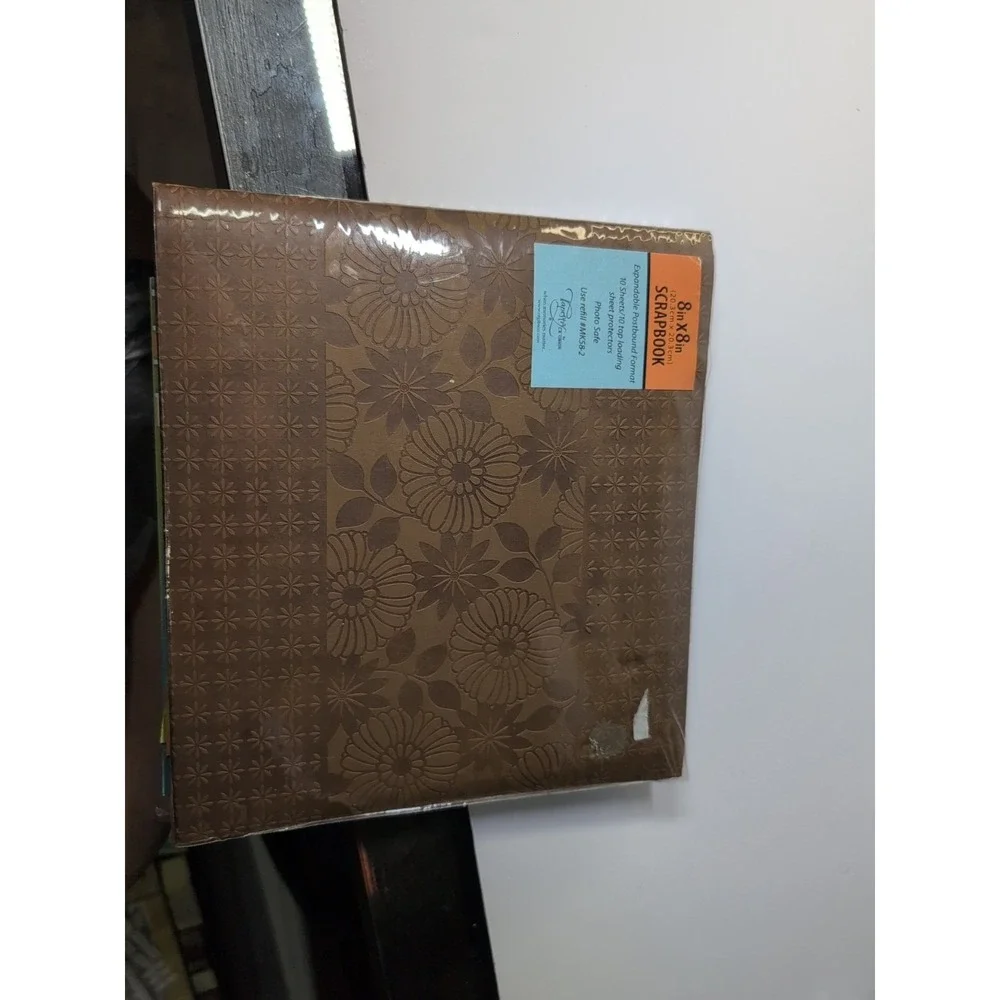 The Paper Studio & Tapestry 8x8 Bound Scrapbook Albums With Sheets & Stickers‎